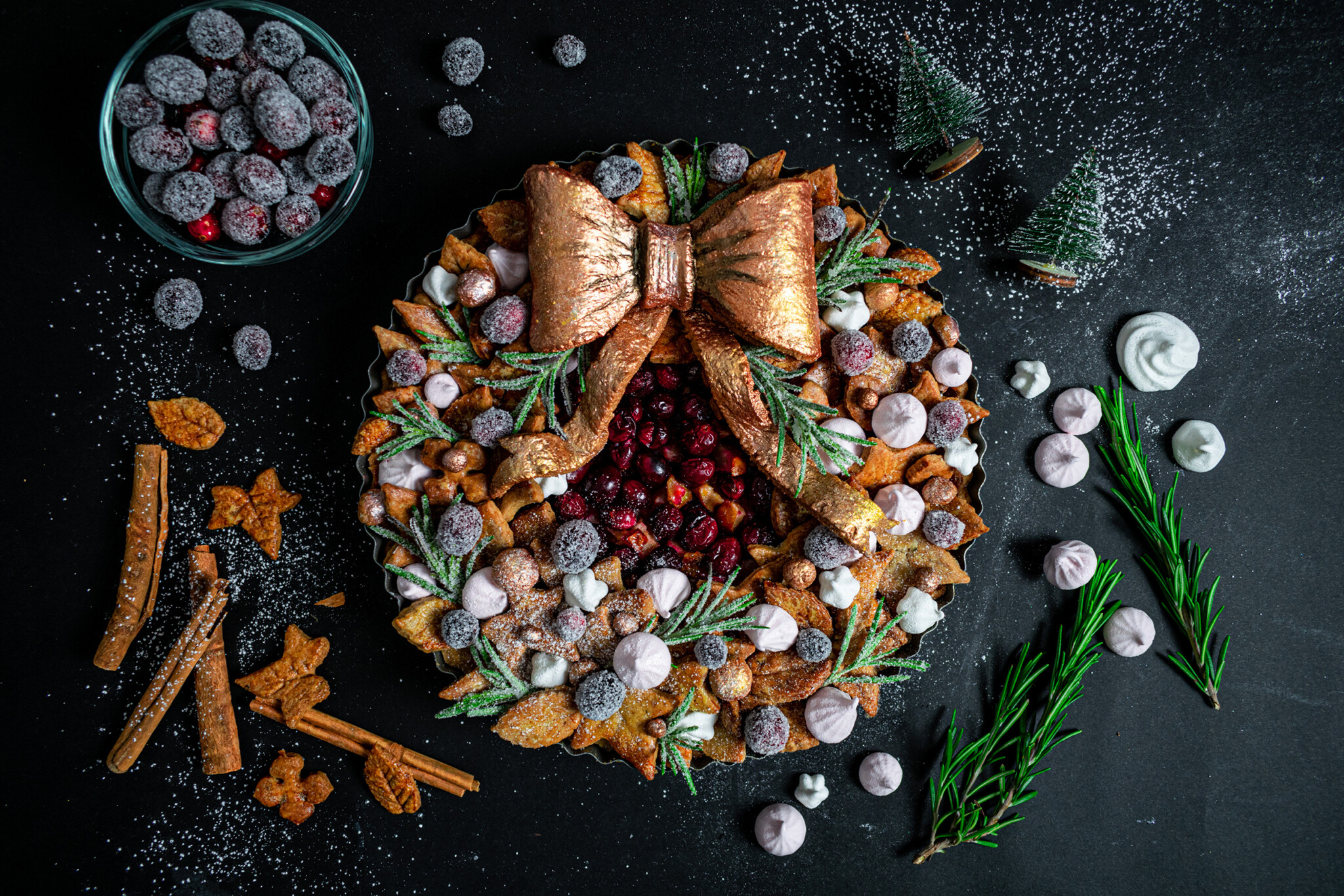 Cranberry Walnut Pie (Christmas Wreath Pie)