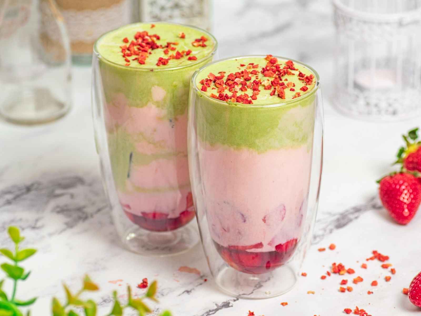 Strawberry Matcha Latte - Starbucks Copycat Recipe