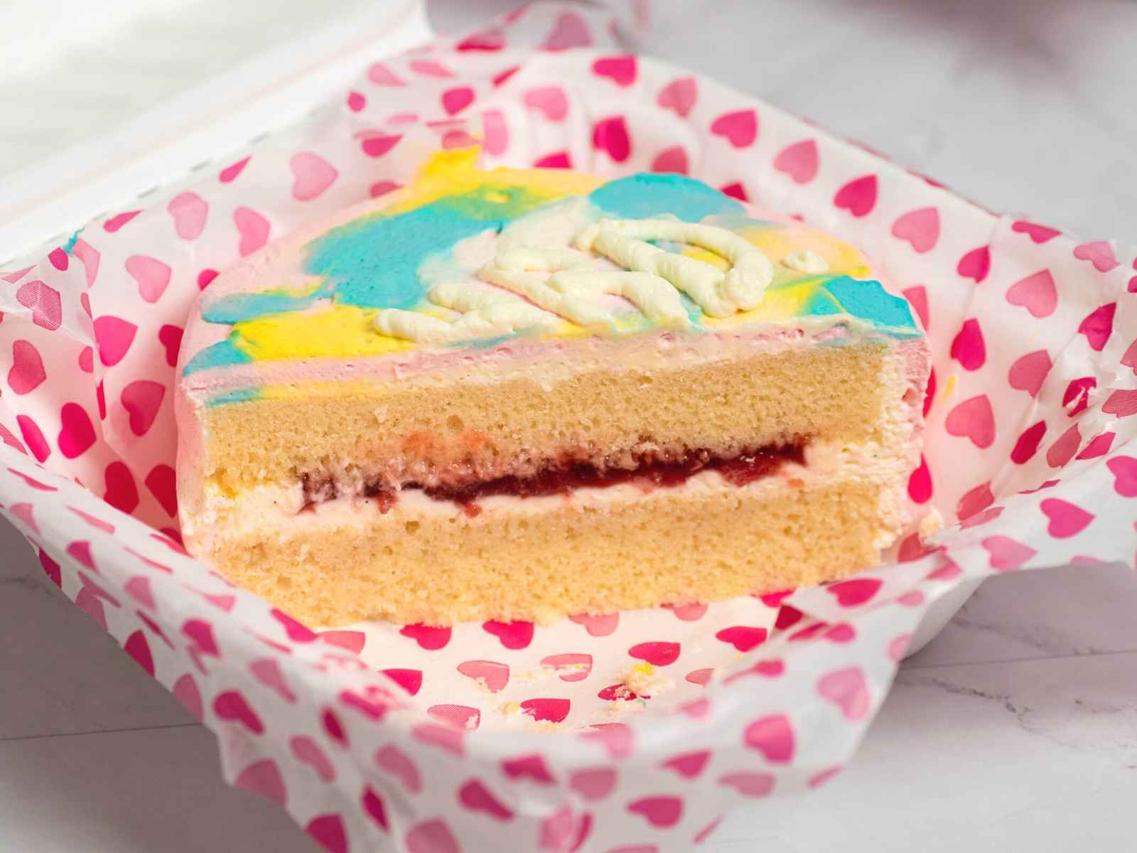 How to Make a Korean Lunchbox Cake (Mini Layer Cake) - Partylicious